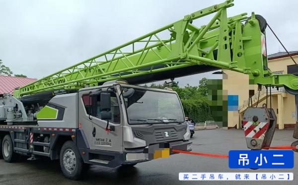 Buy Zoomlion ZTC251E552 Used Crane / 2
