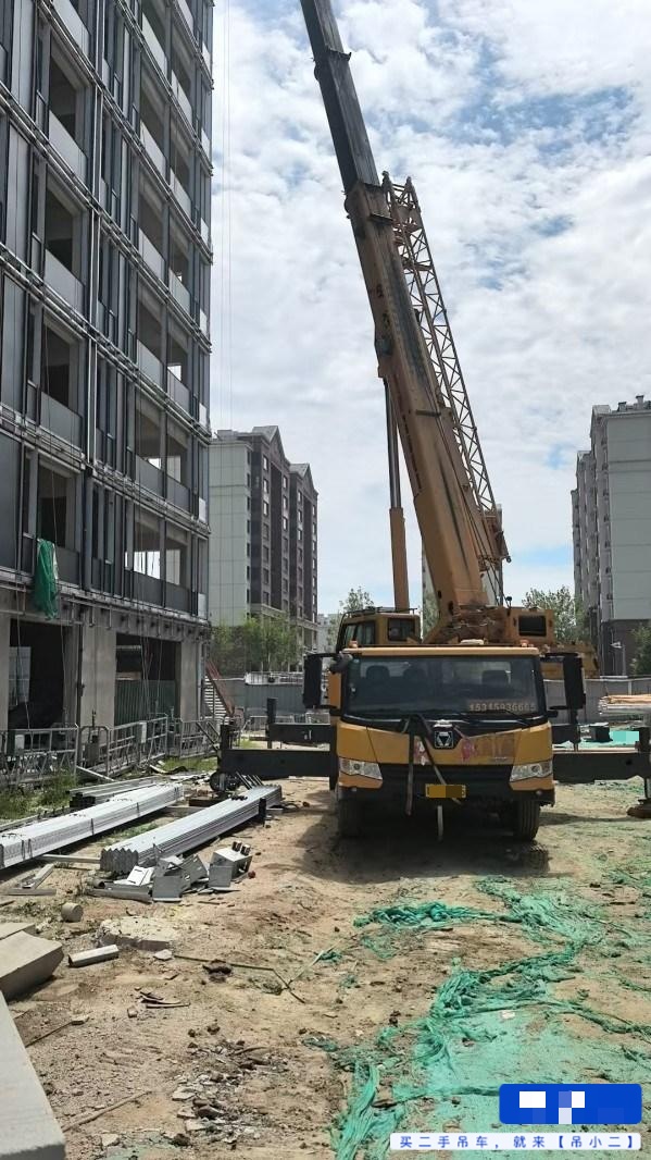 Buy XCMG QY20G Used Crane / 4 Buy XCMG QY20G Used Crane / 4