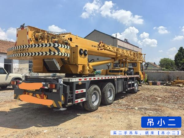 Buy XCMG QY20K5 Used Crane / 4 Buy XCMG QY20K5 Used Crane / 4