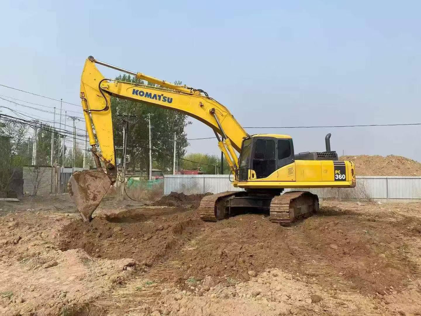 Buy Komatsu PC360-7 Used Excavator / 4 Buy Komatsu PC360-7 Used Excavator / 4