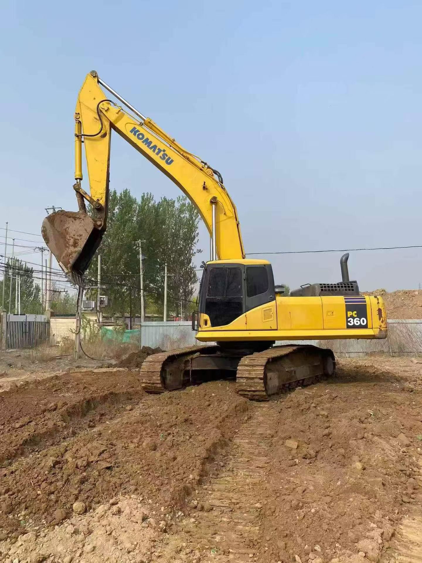 Buy Komatsu PC360-7 Used Excavator / 2 Buy Komatsu PC360-7 Used Excavator / 2
