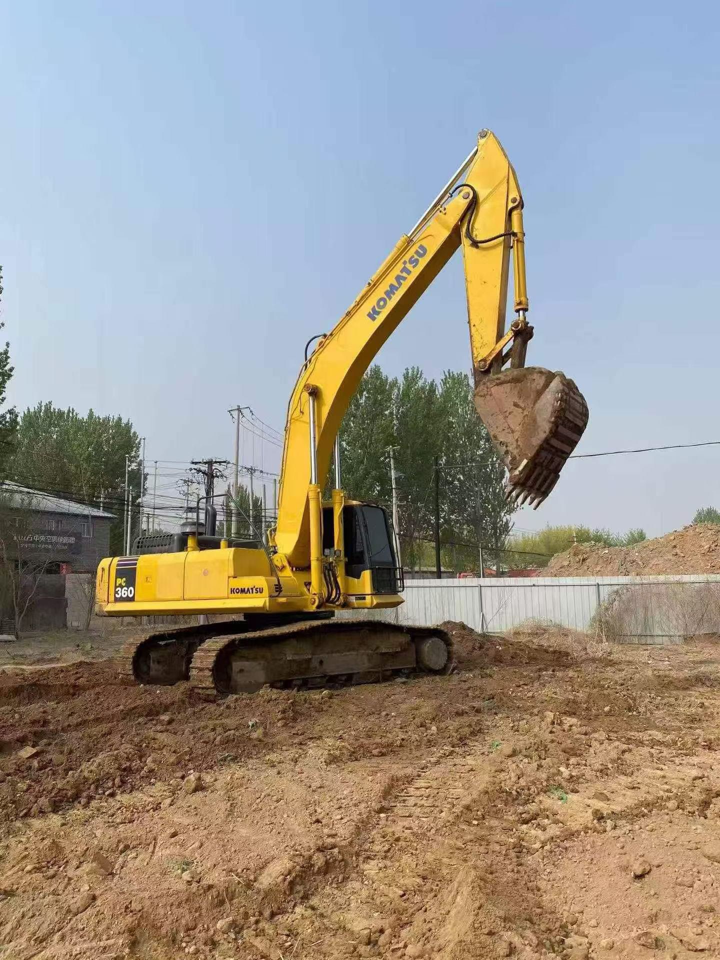 Buy Komatsu PC360-7 Used Excavator / 3 Buy Komatsu PC360-7 Used Excavator / 3