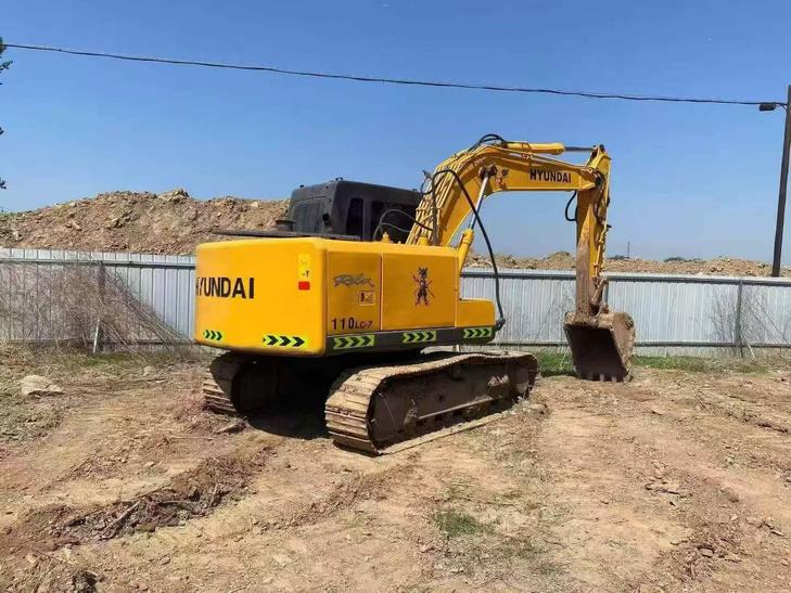 Buy Hyundai 110-7 Used Excavator / 1