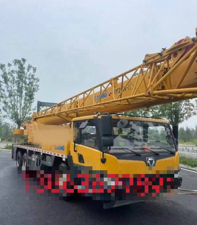 Buy XCMG QY25K-II Used Crane / 1 Buy XCMG QY25K-II Used Crane / 1