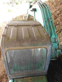 Buy Kobelco 200-8 Used Excavator / 10 Buy Kobelco 200-8 Used Excavator / 10