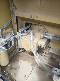 Buy Caterpillar 323D Used Excavator / 6 Buy Caterpillar 323D Used Excavator / 6