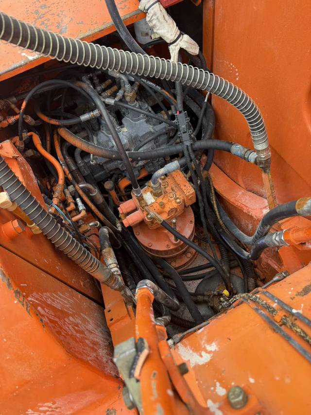 Buy Doosan DH150 Used Excavator / 1