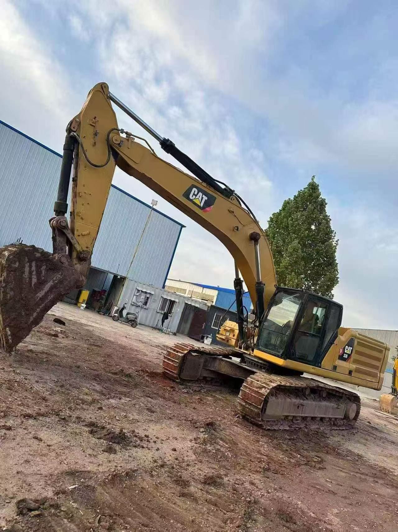 Buy Caterpillar 336DL Used Excavator / 2 Buy Caterpillar 336DL Used Excavator / 2