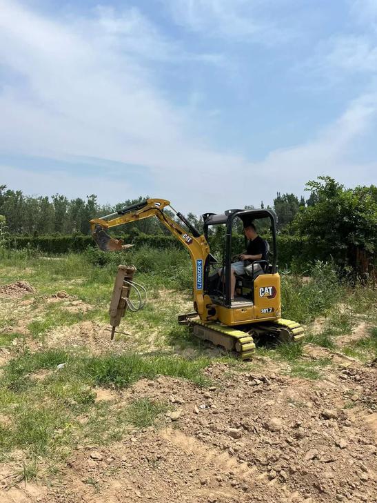 Buy Caterpillar 301.7CR Used Excavator / 1