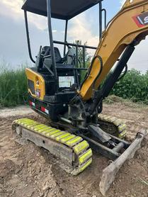 Buy Sany SY16C Used Excavator / 3 Buy Sany SY16C Used Excavator / 3