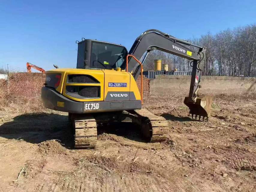 Buy Volvo EC750D Used Excavator / 1