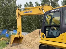 Buy Komatsu PC60-7 Used Excavator / 3 Buy Komatsu PC60-7 Used Excavator / 3