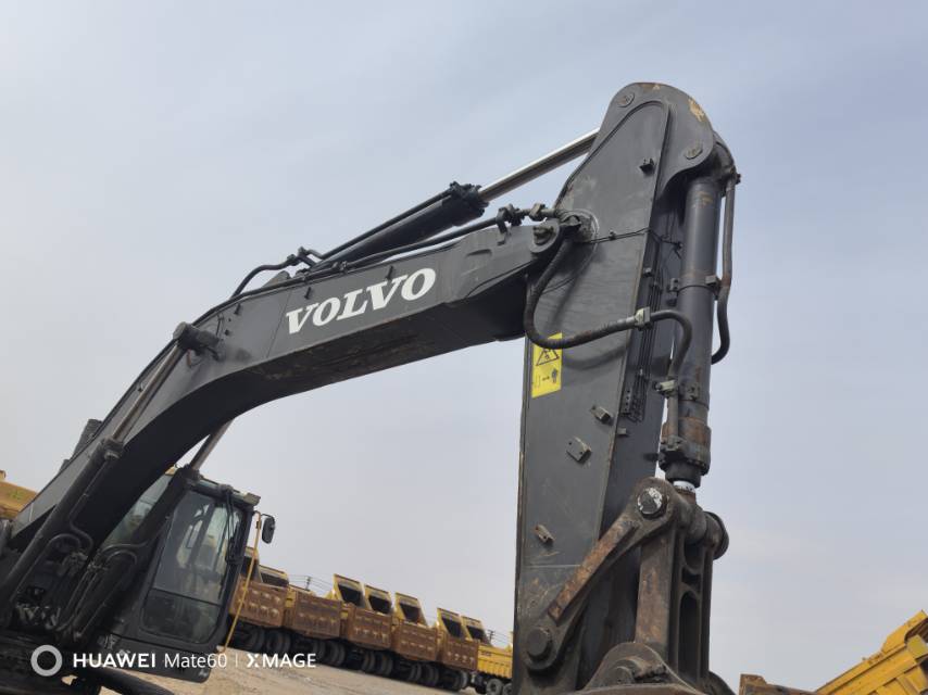 Buy Volvo EC380D Used Excavator / 5 Buy Volvo EC380D Used Excavator / 5