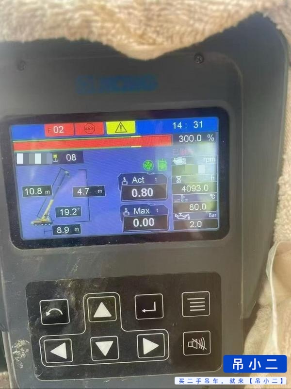Buy XCMG xct12 Used Crane / 4 Buy XCMG xct12 Used Crane / 4