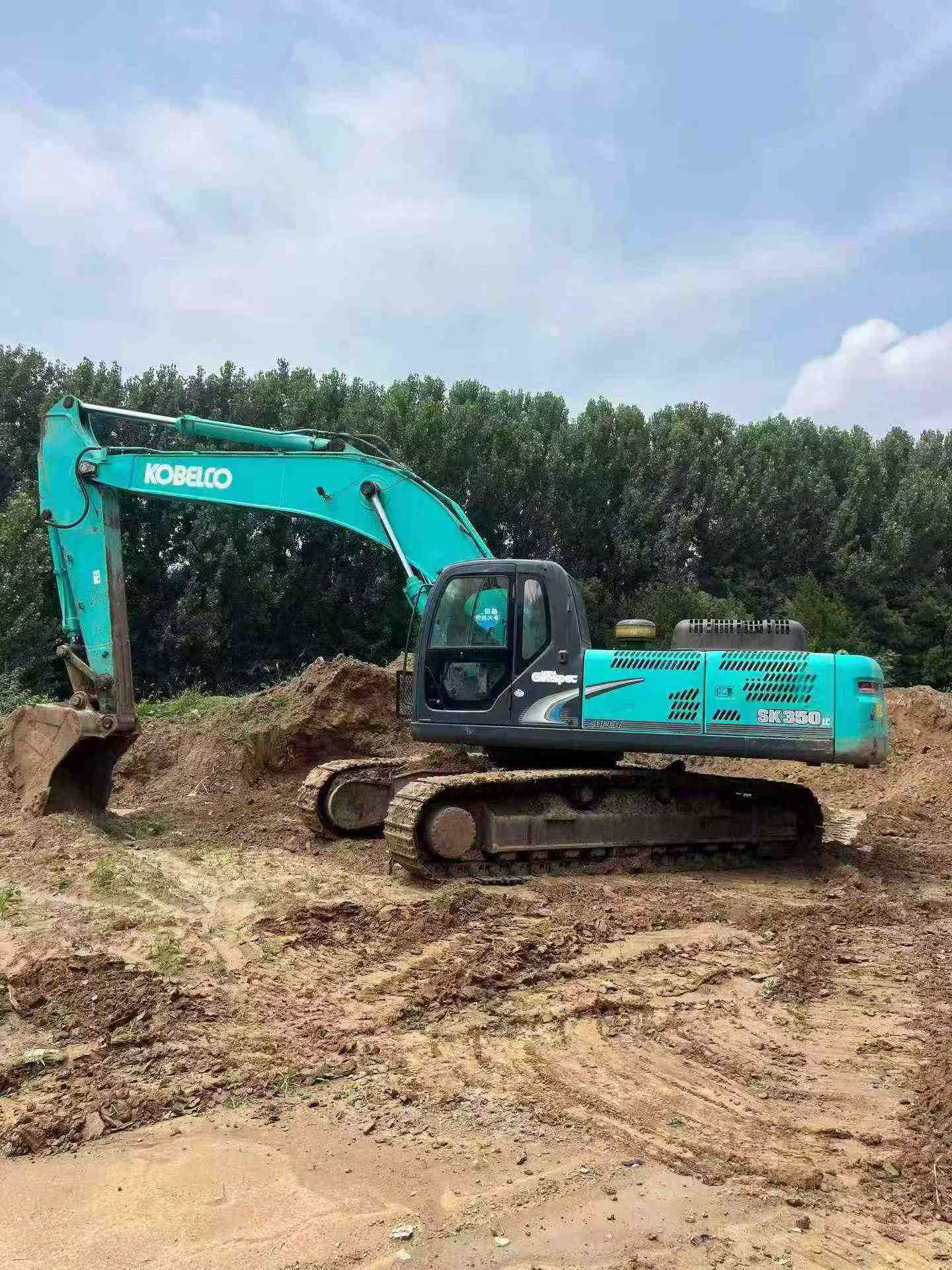Buy Kobelco 350LC-8 Used Excavator / 2 Buy Kobelco 350LC-8 Used Excavator / 2
