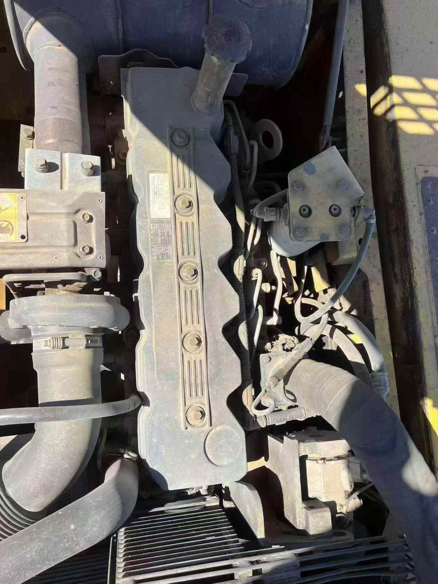 Buy Komatsu PC210-8 Used Excavator / 7 Buy Komatsu PC210-8 Used Excavator / 7