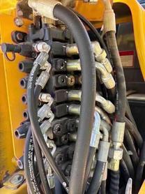 Buy XCMG XE60WA Used Excavator / 4 Buy XCMG XE60WA Used Excavator / 4