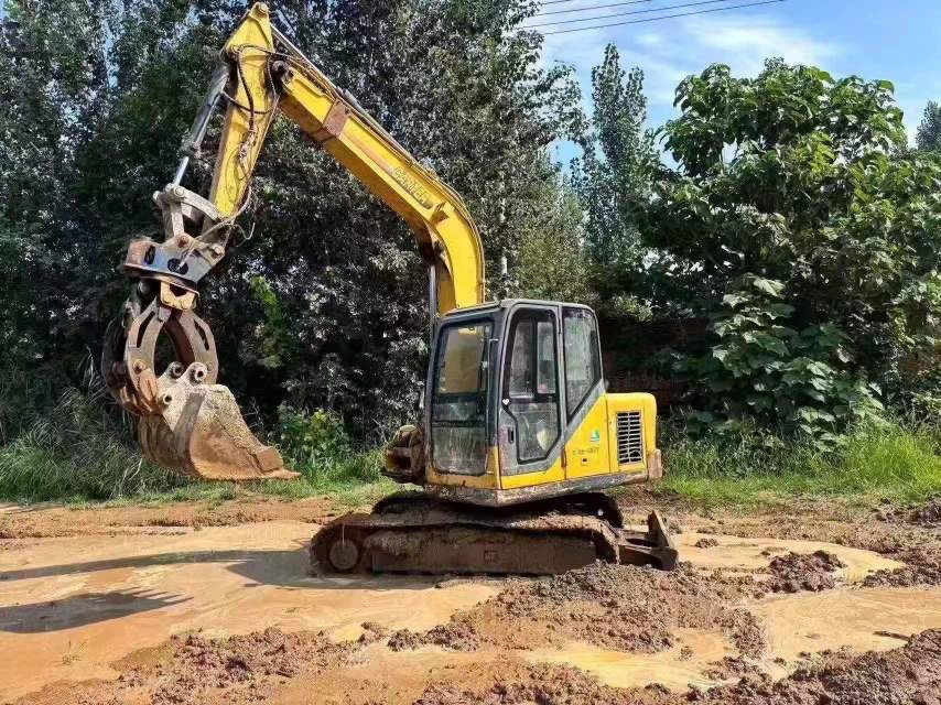 Buy Caterpillar CT85-8 Used Excavator / 3
