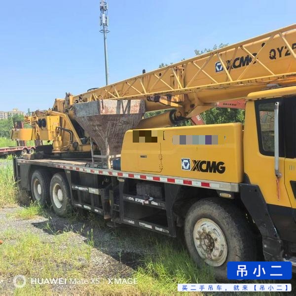 شراء رافعة XCMG QY25K5C مستعملة / 7