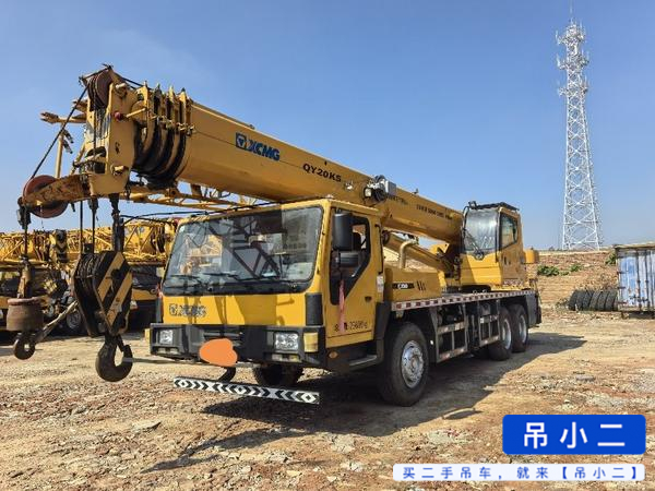 شراء رافعة XCMG QY20K5 مستعملة / 2