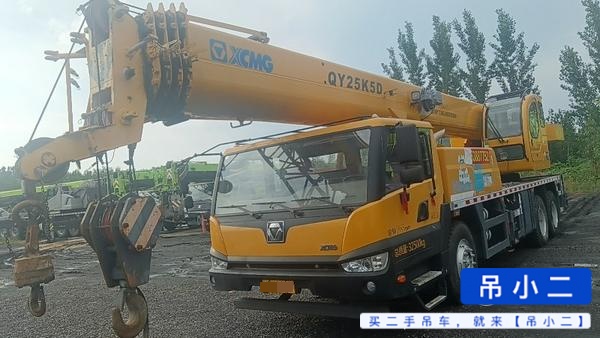 شراء رافعة XCMG QY25K5C مستعملة / 3