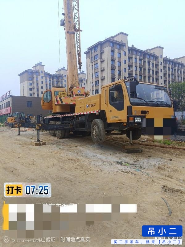شراء رافعة XCMG QY25K5C مستعملة / 4