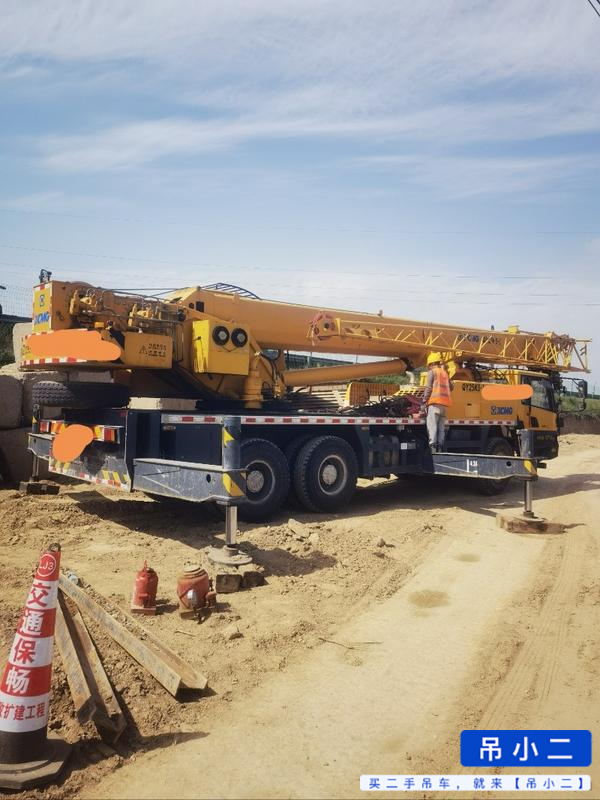 شراء رافعة XCMG xct12 مستعملة / 5