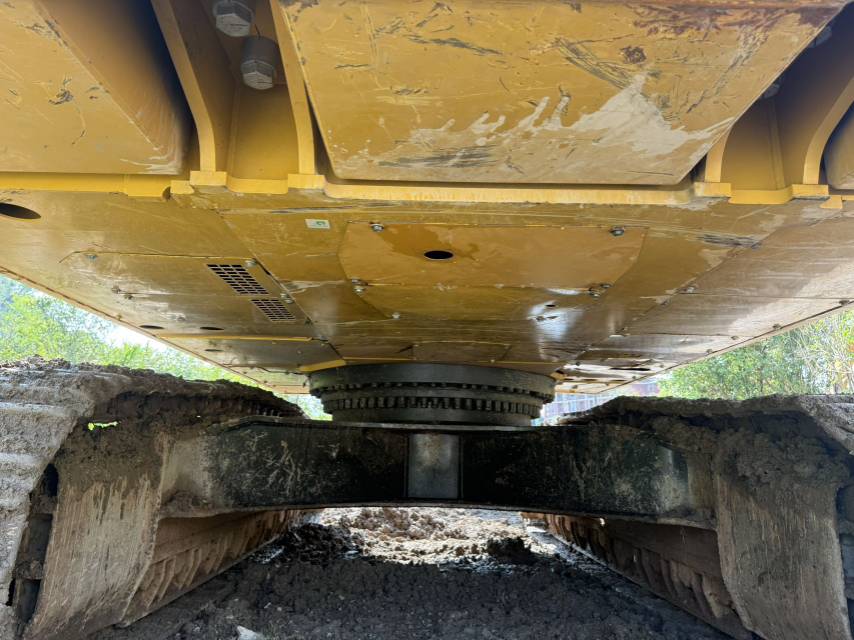 Buy Caterpillar 350 Used Excavator / 3 Buy Caterpillar 350 Used Excavator / 3