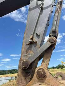 Buy Volvo 240BLC Used Excavator / 3 Buy Volvo 240BLC Used Excavator / 3