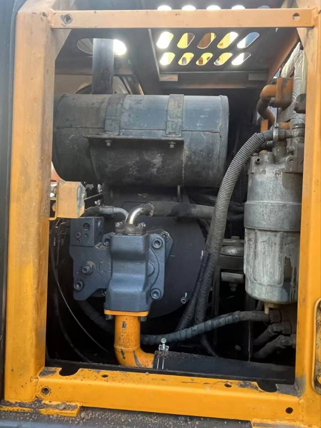 Buy Sany SY75C Used Excavator / 8 Buy Sany SY75C Used Excavator / 8