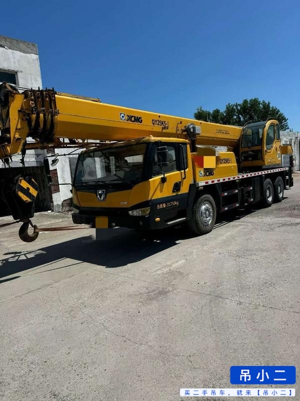 Buy XCMG QY25K5C Used Crane / 2 Buy XCMG QY25K5C Used Crane / 2