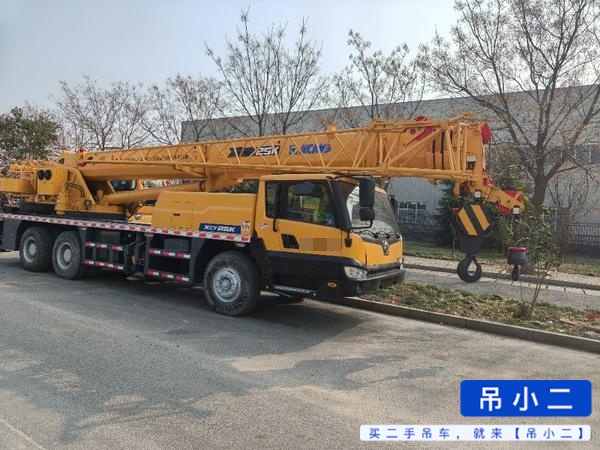 Buy XCMG QY25K5C Used Crane / 4 Buy XCMG QY25K5C Used Crane / 4