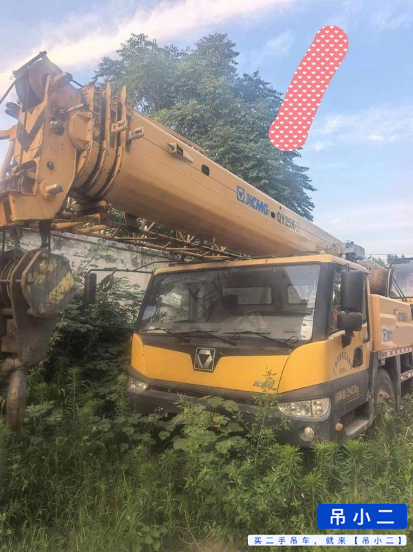 Buy XCMG 25K Used Crane / 1