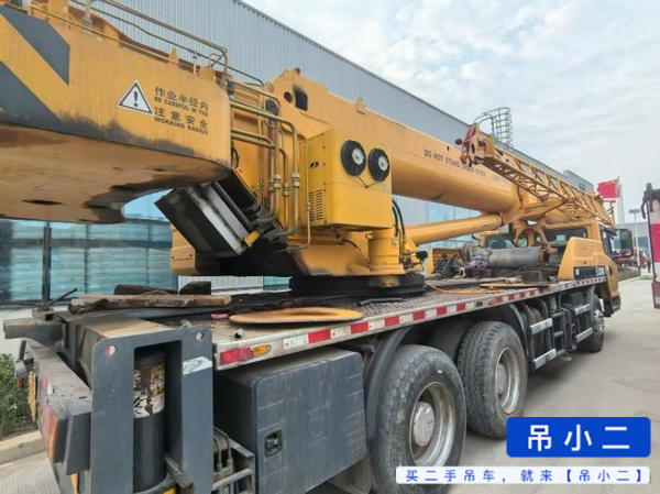 Buy XCMG QY25K5C Used Crane / 4 Buy XCMG QY25K5C Used Crane / 4