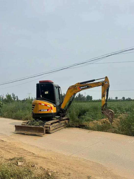 Buy Sany SY35U-10 Used Excavator / 1