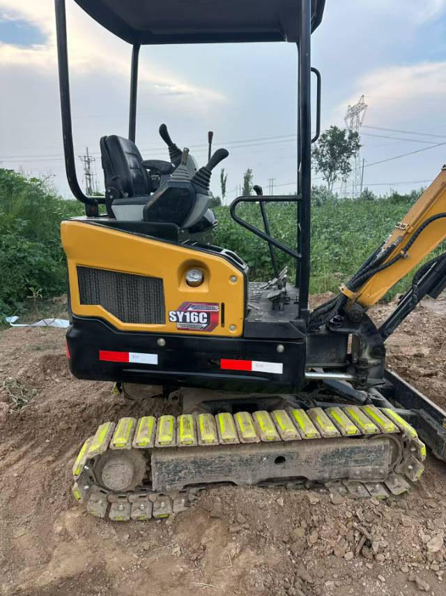 Buy Sany SY16C Used Excavator / 2 Buy Sany SY16C Used Excavator / 2