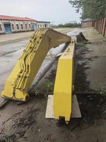 Buy Komatsu PC220-7 Used Excavator / 4 Buy Komatsu PC220-7 Used Excavator / 4