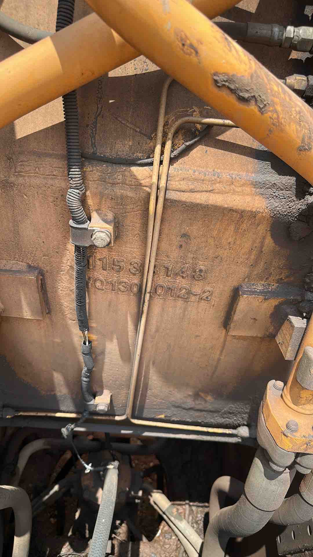 Buy Sany 215C-9 Used Excavator / 16 Buy Sany 215C-9 Used Excavator / 16