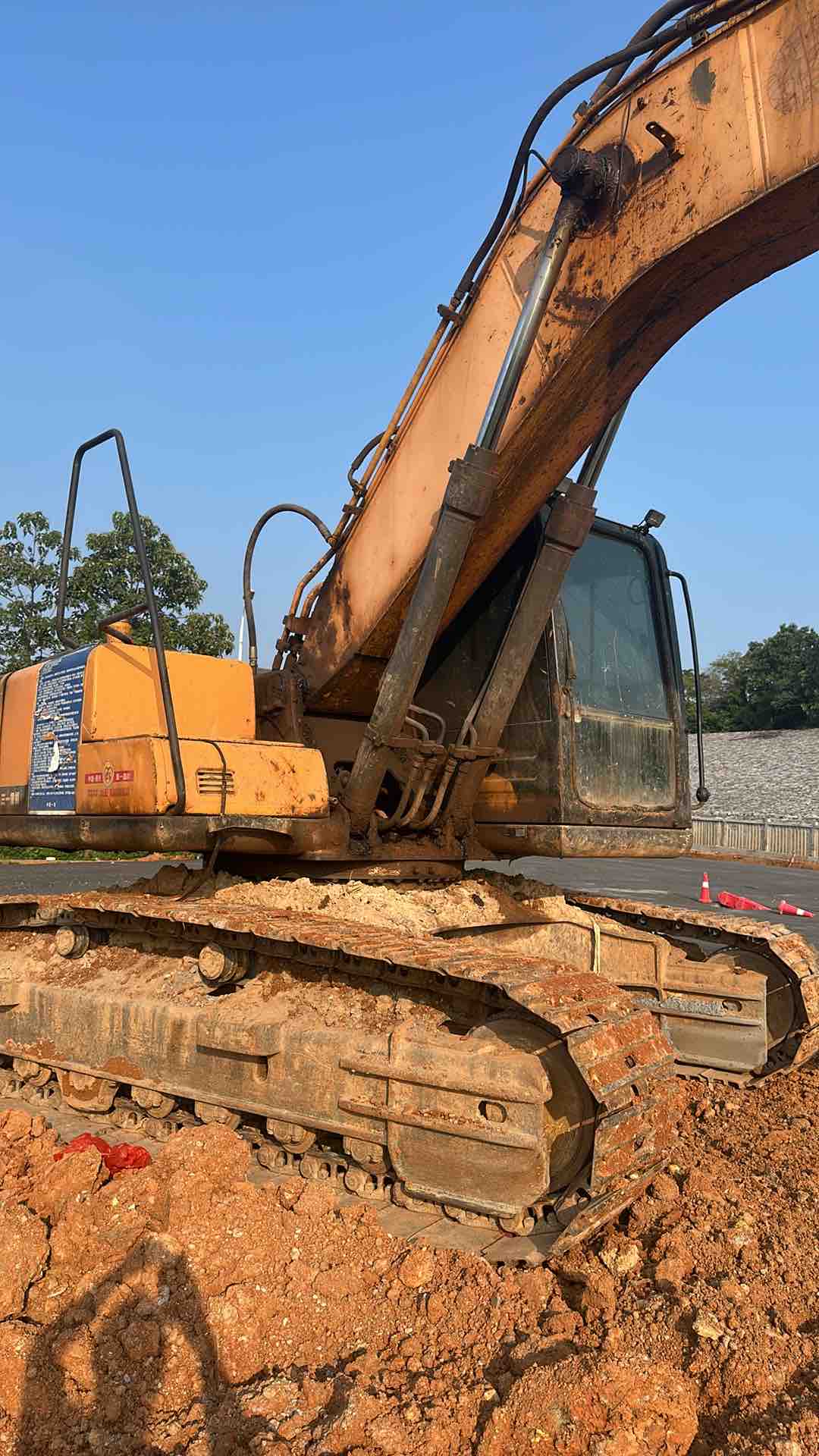 Buy Sany 215C-9 Used Excavator / 7 Buy Sany 215C-9 Used Excavator / 7