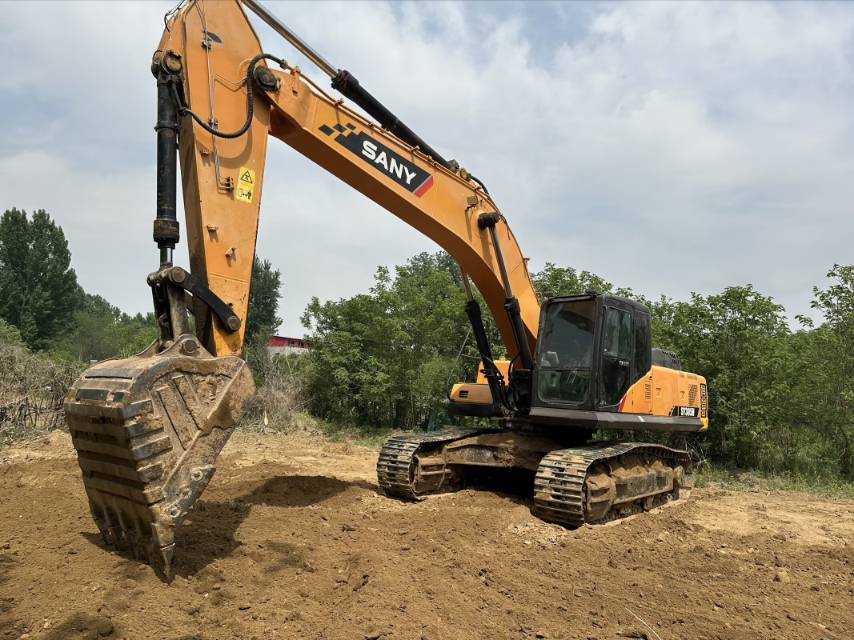 Buy Sany 305 Used Excavator / 11 Buy Sany 305 Used Excavator / 11
