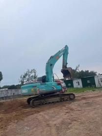 Buy Kobelco SK260LC-8 Used Excavator / 3 Buy Kobelco SK260LC-8 Used Excavator / 3