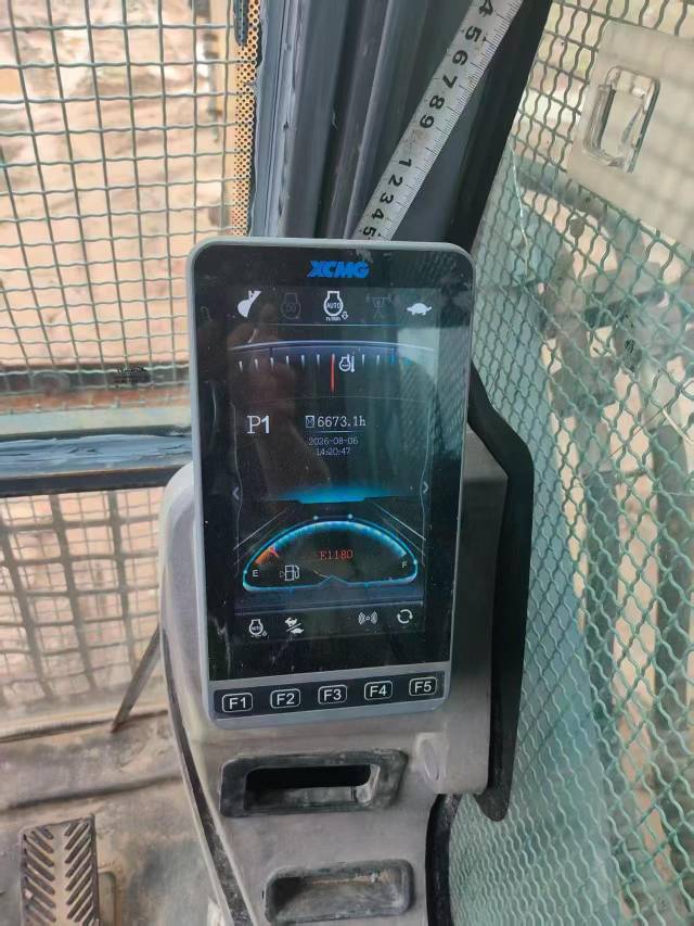 Buy XCMG XE490D Used Excavator / 2 Buy XCMG XE490D Used Excavator / 2