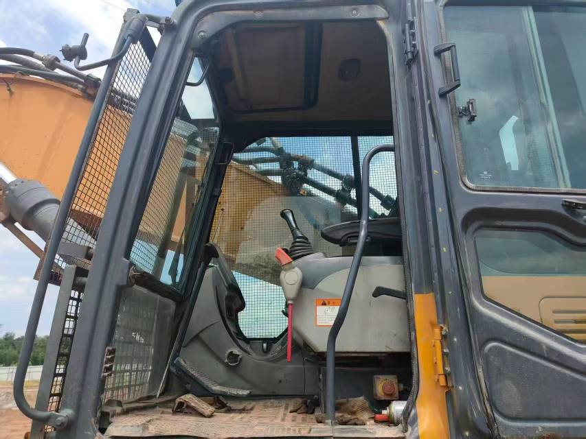 Buy XCMG XE490D Used Excavator / 4 Buy XCMG XE490D Used Excavator / 4
