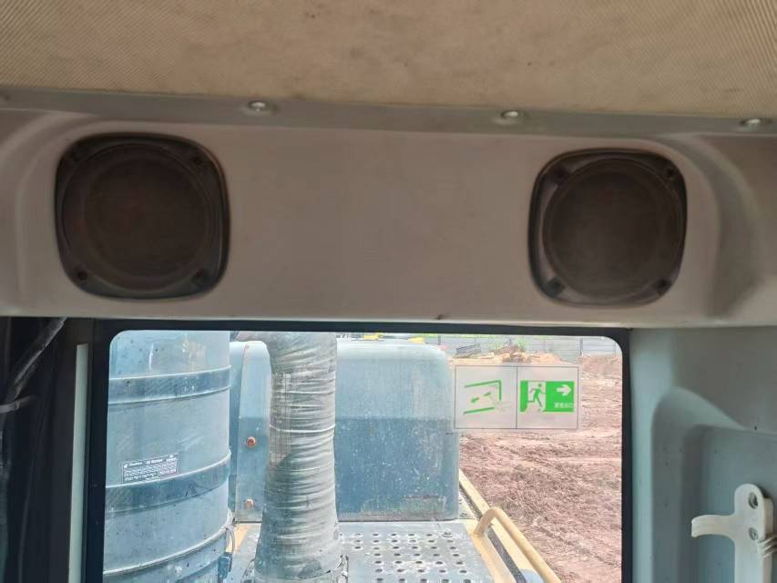 Buy XCMG XE490D Used Excavator / 3 Buy XCMG XE490D Used Excavator / 3