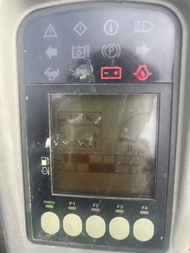 Buy Yanmar Vio22-2 Used Excavator / 4 Buy Yanmar Vio22-2 Used Excavator / 4