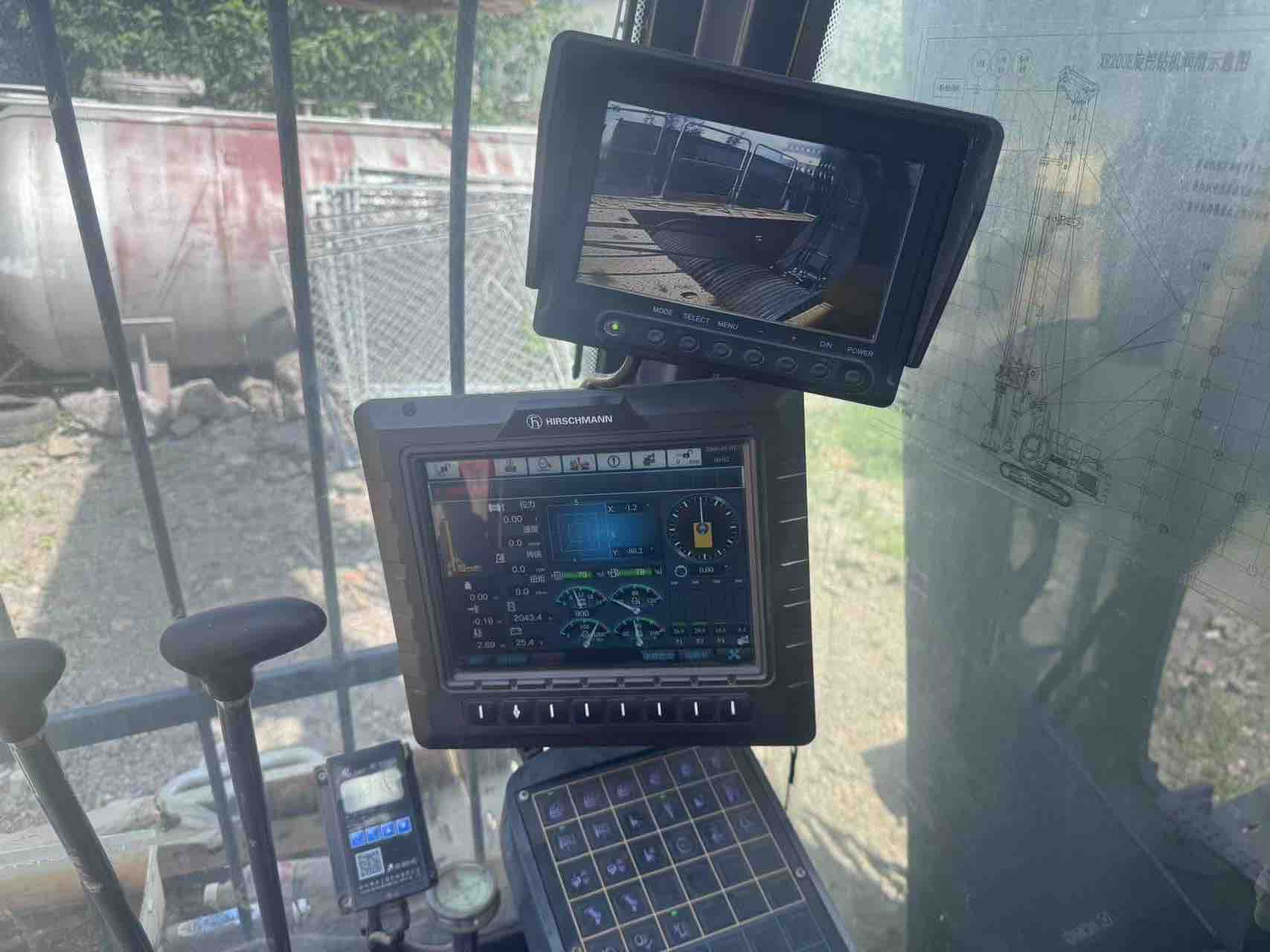 Buy XCMG XE200DA Used Excavator / 1