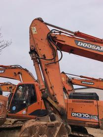Buy Doosan 300LC-7 Used Excavator / 4 Buy Doosan 300LC-7 Used Excavator / 4