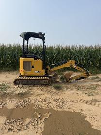 Buy Caterpillar 017 CR Used Excavator / 8 Buy Caterpillar 017 CR Used Excavator / 8