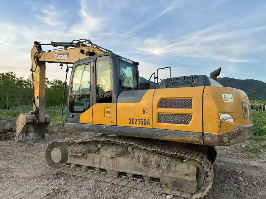 Buy XCMG XE215DA Used Excavator / 10
