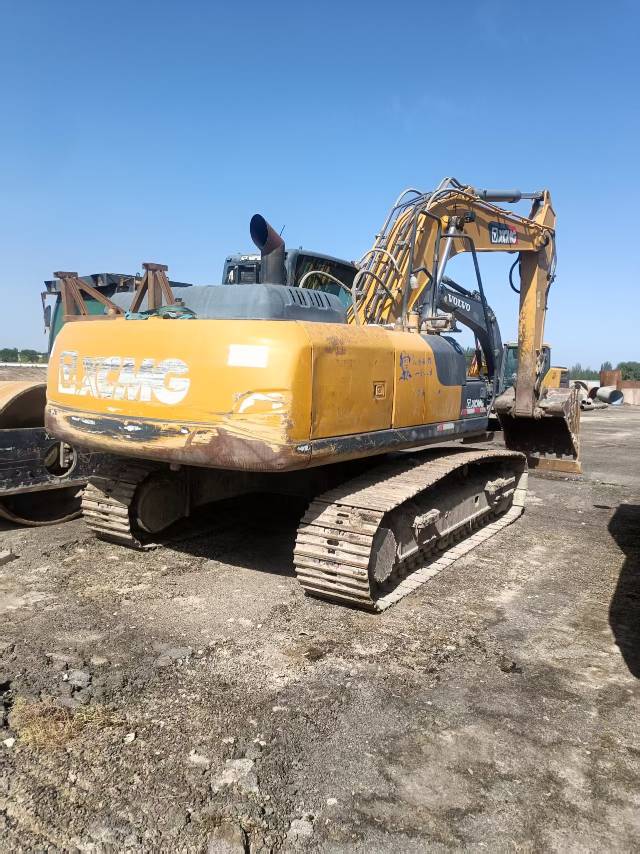 Buy XCMG XE215DA Used Excavator / 3